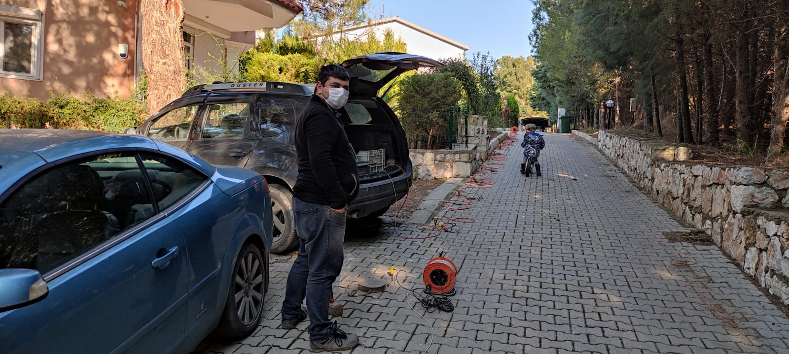 MASW jeofizik sismik ölçüm jeofon hattı kurulumu